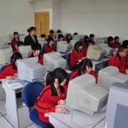 煙臺福山區(qū)技工學?！?></a></div>
            <div   id=