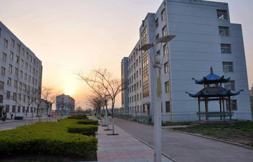 淄博市淄川第二職業(yè)中專學校